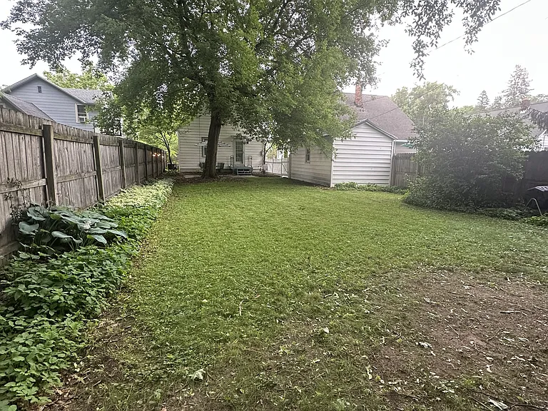 285 Merchants Rd — Photo 6