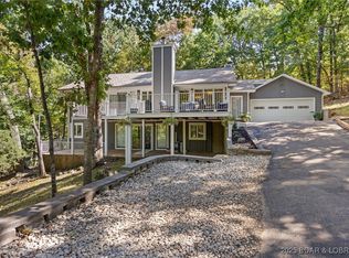 758 Foxhead Shores Dr, Linn Creek, MO 65052