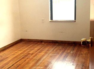 14-01 30th Dr #3, Astoria, NY 11102