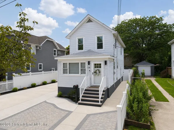 138 Kingdom Ave, Staten Island, NY 10312