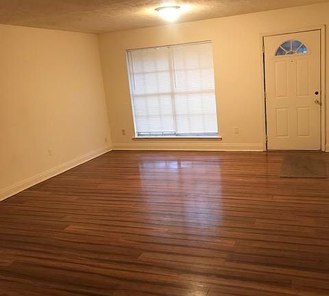 4th image of 3043 Bienville Dr