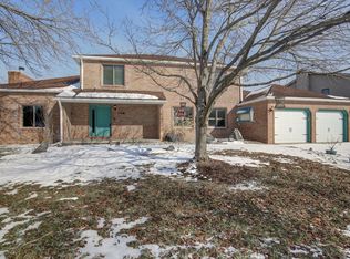 1106 Galen Dr, Champaign, IL