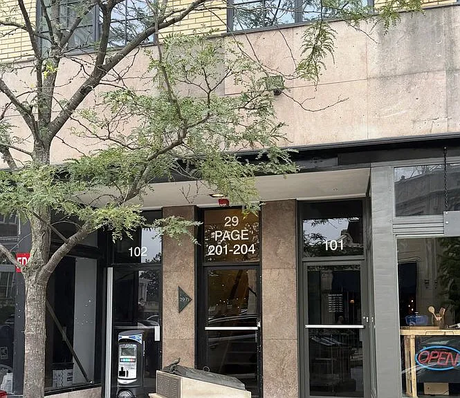 29 Page Ave — Photo 31