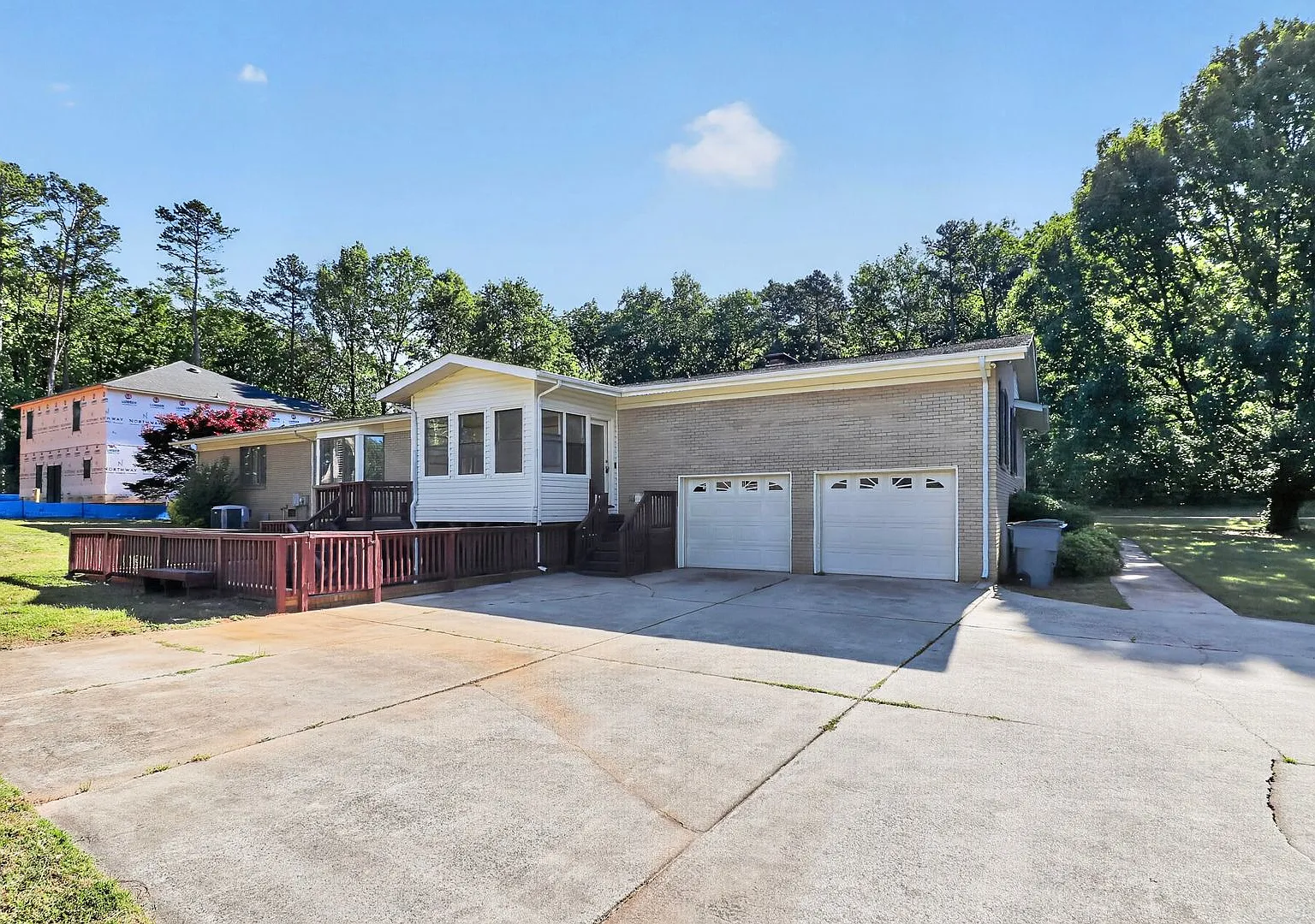 Beautiful and Spacious Three Bedroom Home! — Photo 2