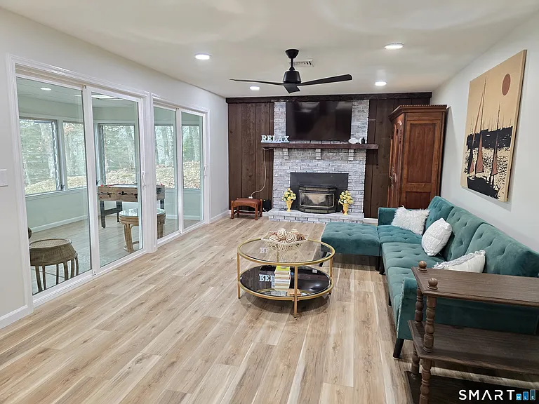 55 Dogwood Rd — Photo 7