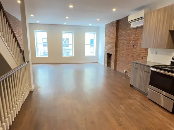 416 East 115th Street image 1 of 9