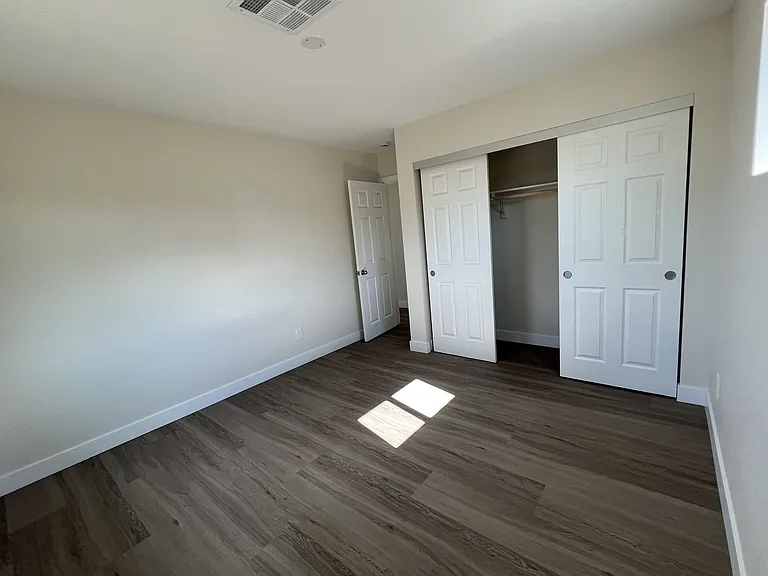 3608 W Bonanza Rd — Photo 27