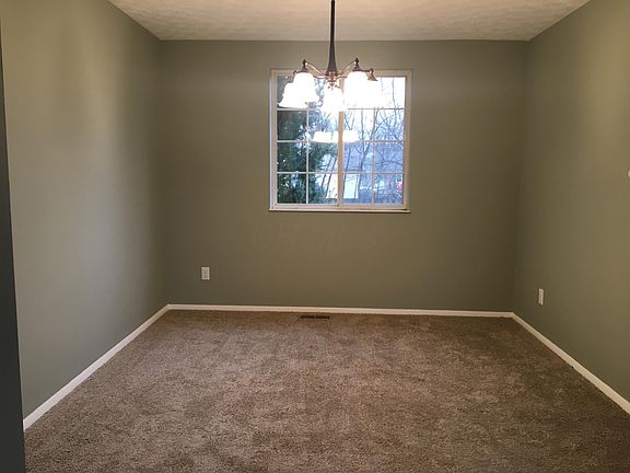 3rd image of 54 Whipple Pl
