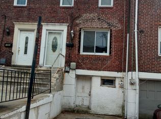 1048 S Merrimac Rd, Camden, NJ 08104