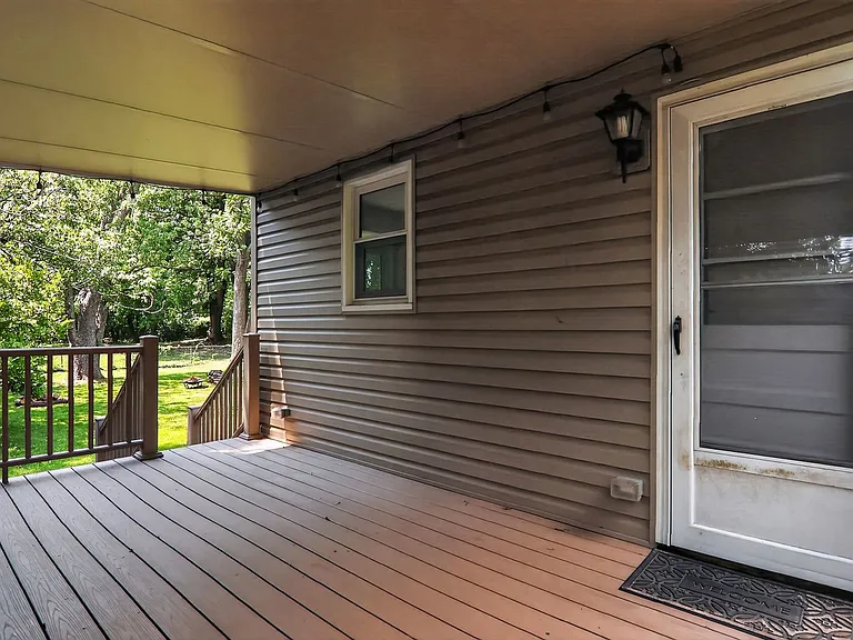 14011 Rectory Ln — Photo 32