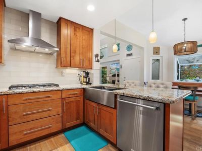 6936 Quiet Cove Dr, Carlsbad, CA, 92011