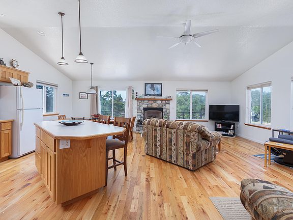 3rd image of 34840 Cape Kiwanda Dr