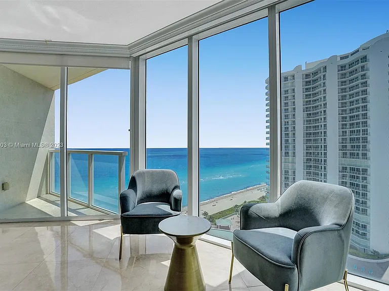 16699 Collins Ave #1908 — Photo 2