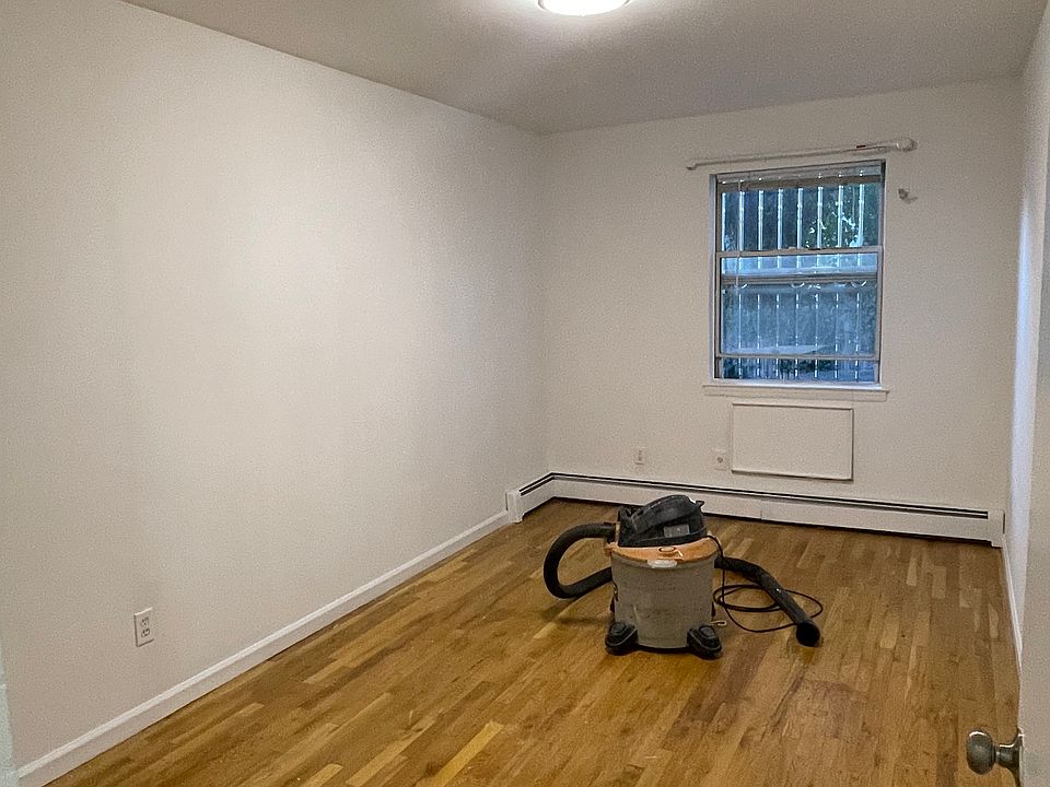 1418 121st St 1, College Pt, NY 11356 Zillow