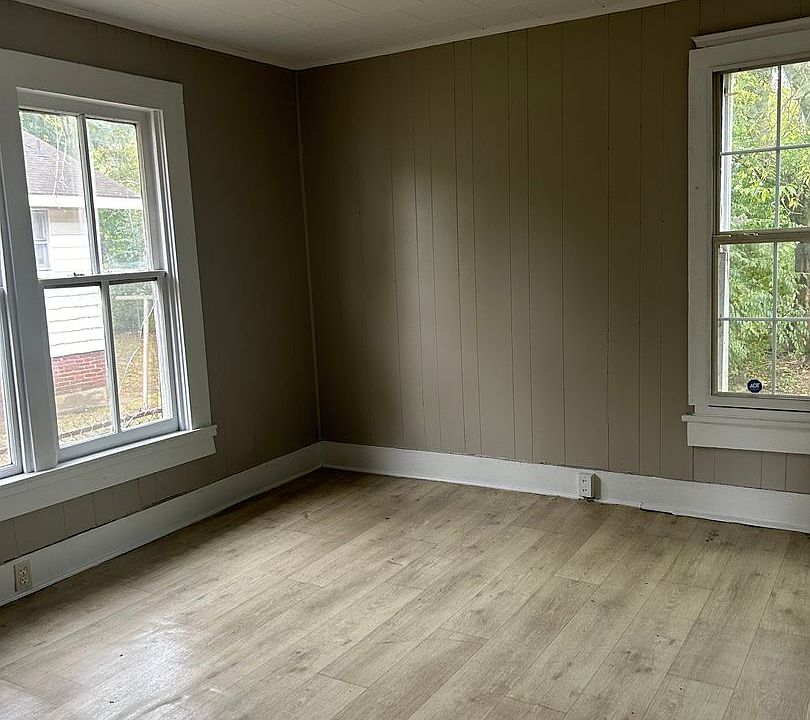 2nd image of 2314 Appling St