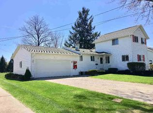 414 Nebobish Ave, Bay City, MI 48708