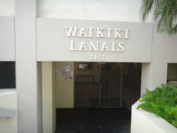 2452 Tusitala St, Honolulu, HI