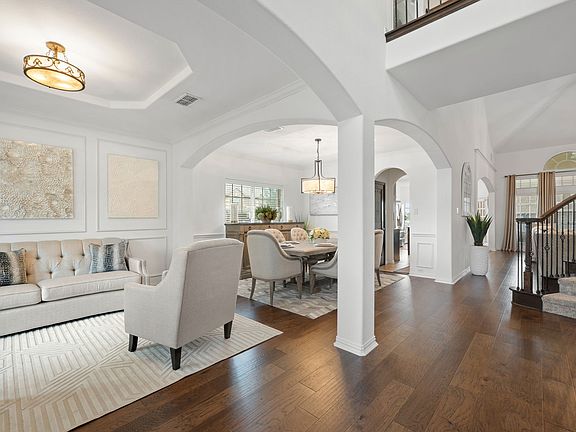 5th image of 100 Cherry Ct