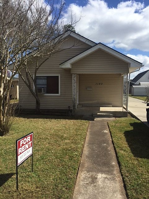 1st image of 1123 Jackson Ave