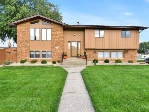 2289 Calumet Ave, Dyer, IN 46311