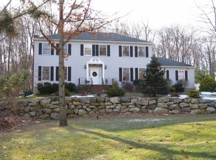 4 Denise Dr, Kinnelon, NJ 07405