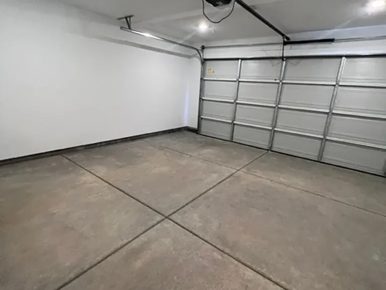 4049 Sprout St — Photo 46