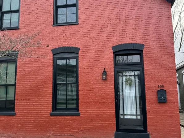 909 W 2nd St, Madison, IN 47250