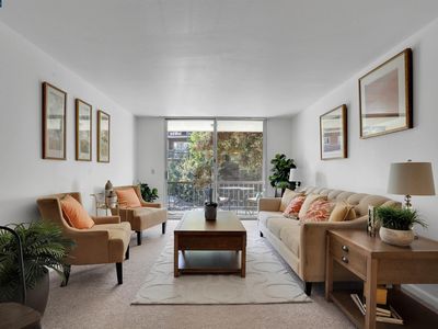 250 Whitmore St APT 102, Oakland, CA, 94611