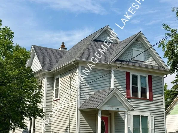 238 Scott Ave, Oshkosh, WI 54901