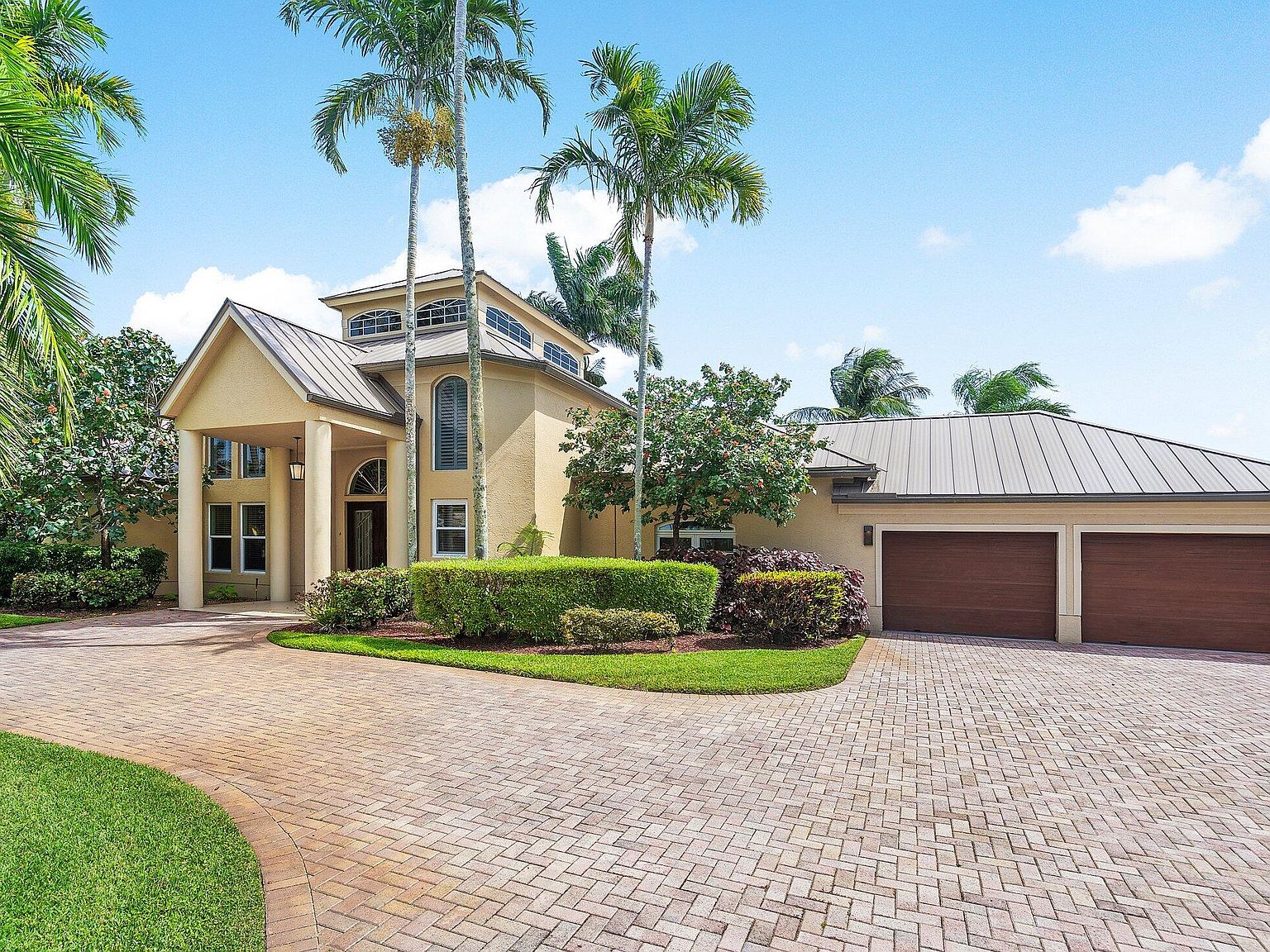 10610 Ave Of The Pga