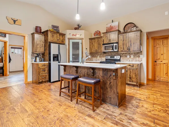 161 Oakmont Loop, Columbia Falls, MT 59912