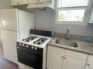 2906 6th St #A, Riverside, CA 92507