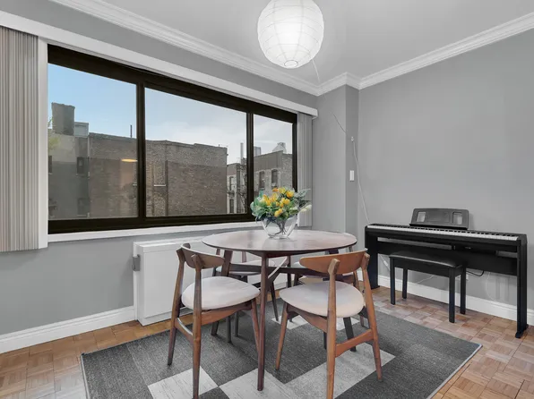 201 West 21st Street image 3 of 5