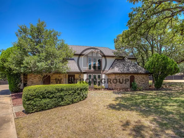 307 Oakmont Dr, Trophy Club, TX 76262