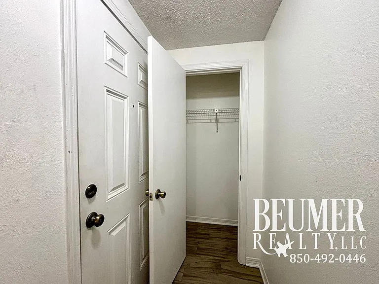 5289 Kennsington Pl — Photo 9