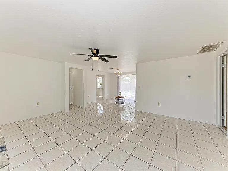 3602 63rd St W — Photo 10