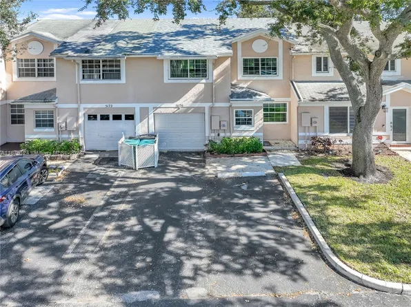 5176 SW 121st Ave, Fort Lauderdale, FL 33330