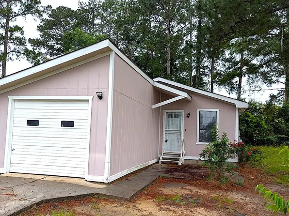 100 Silas Ct, Warner Robins, GA 31093