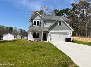 102 Dunoon St, Aberdeen, NC 28315