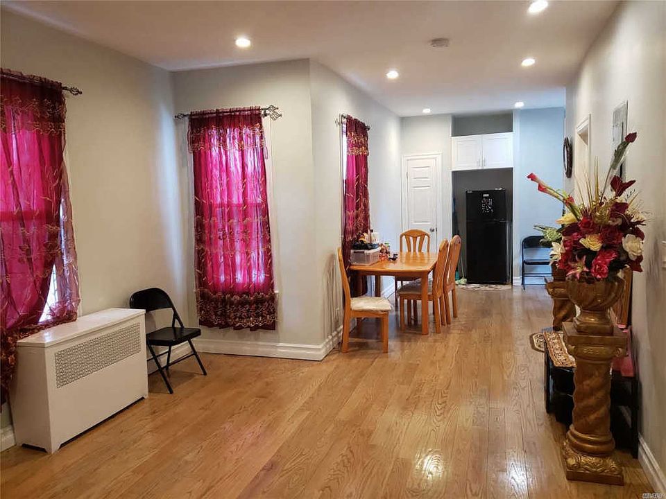 1st image of 8927 118th St