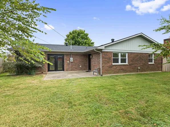 2617 Secretariat Dr, Owensboro, KY 42301
