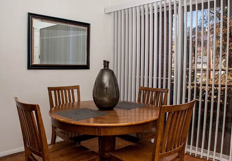 Oxford Hill Apartments — Photo 19