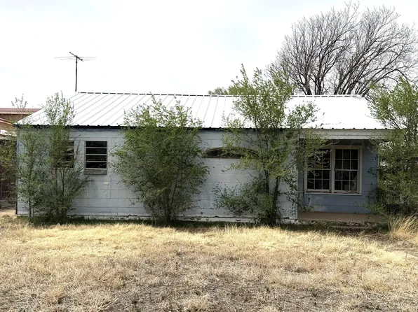 1403 Baker St, Borger, TX 79007