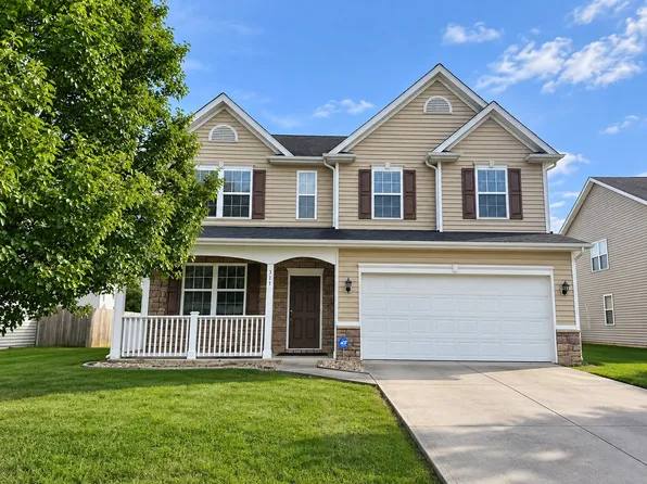 311 Chisholm Pl, Fort Wayne, IN 46825