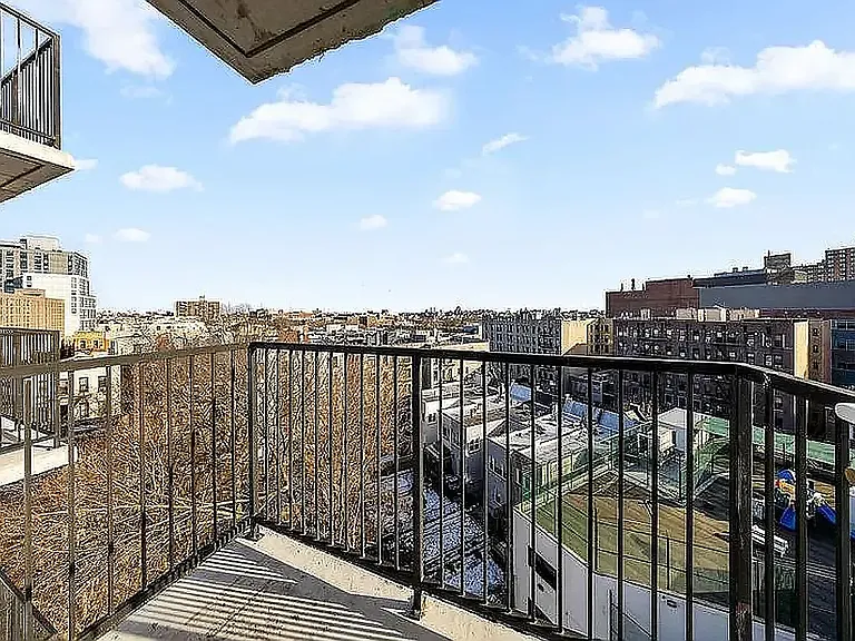 1042 President St #3D — Photo 5