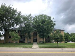 2453 Red Coach Dr APT 12, Springfield, OH 45503