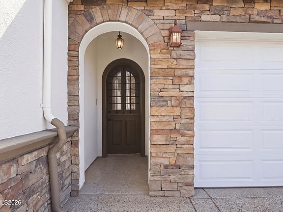 4th image of 10550 Elm Glen Ct