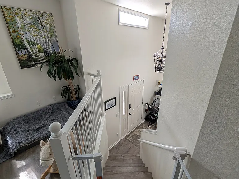 312 Albion Way — Photo 7