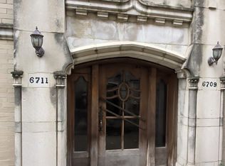6709 N Greenview Ave APT 3G, Chicago, IL 60626
