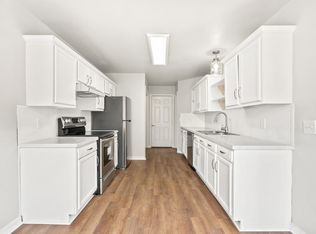 2910 Dawn Ct #A, Siloam Springs, AR 72761